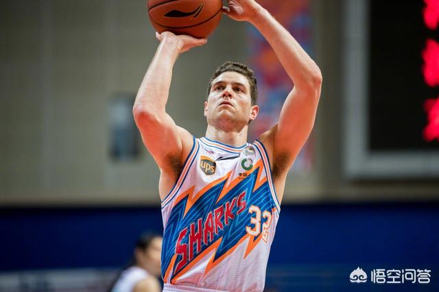 C罗的国家队争议：英雄还是负担？
